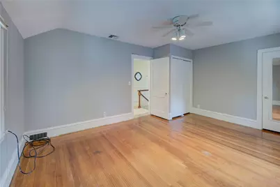 70 Sargent Avenue, Providence, RI 02906 - Photo 20