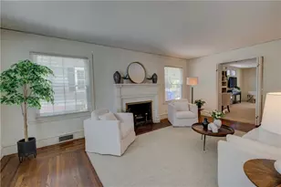 70 Sargent Ave, Providence, RI 02906 - Photo 2