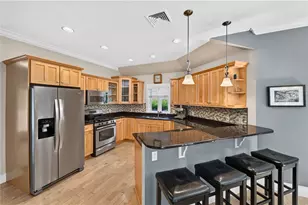 23 Franklin St, Westerly, RI 02891 - Photo 4