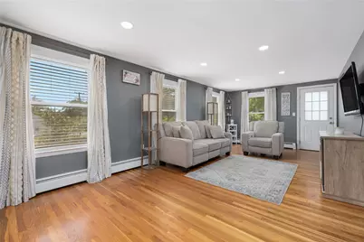 205 Read Avenue, Coventry, RI 02816 - Photo 6