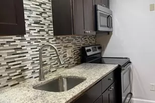 86 Sutton St, Providence, RI 02903 - Photo 24