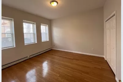 86 Sutton Street, Providence, RI 02903 - Photo 10