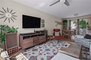 45 Oakwood Ave, Providence, RI 02909 - Photo 10