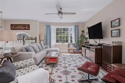 45 Oakwood Avenue, Providence, RI 02909 - Photo 6