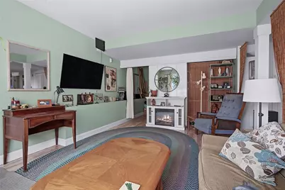 45 Oakwood Avenue, Providence, RI 02909 - Photo 30