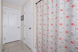 45 Oakwood Ave, Providence, RI 02909 - Photo 20