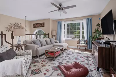 45 Oakwood Avenue, Providence, RI 02909 - Photo 8