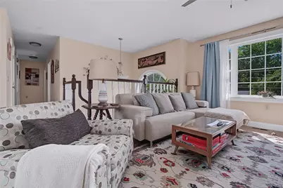 45 Oakwood Avenue, Providence, RI 02909 - Photo 14