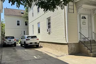 71 Sutton St, Providence, RI 02903 - Photo 2