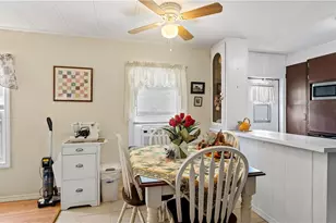 979 Toll Gate Rd, Warwick, RI 02886 - Photo 6