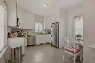 88 Burton St, Bristol, RI 02809 - Photo 32