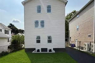 259 California Ave, Providence, RI 02905 - Photo 4