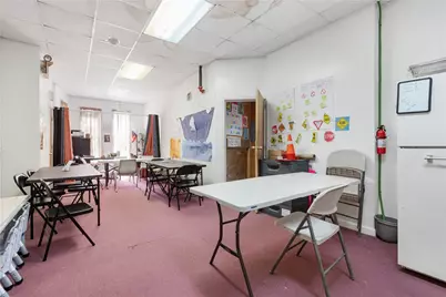 584 N North Main Street, Woonsocket, RI 02895 - Photo 12