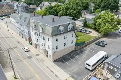 584 N North Main Street, Woonsocket, RI 02895 - Photo 4
