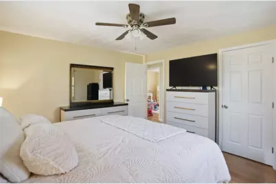 22 Pennsylvania Avenue, Warren, RI 02885 - Photo 12