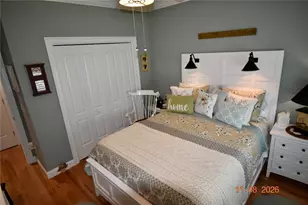 107 Old River Rd, Lincoln, RI 02865 - Photo 32