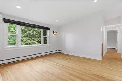8 Ledgemont Drive, Lincoln, RI 02865 - Photo 4