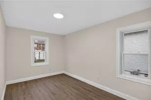 68 Uncas St, Warwick, RI 02889 - Photo 32
