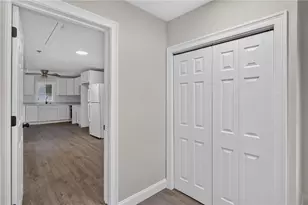 68 Uncas St, Warwick, RI 02889 - Photo 12