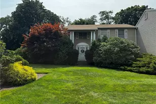 20 Hanley Farm Rd, Warren, RI 02885 - Photo 2