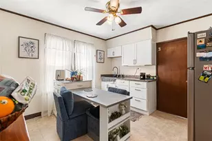 82 Chestnut Ave, Cranston, RI 02910 - Photo 12