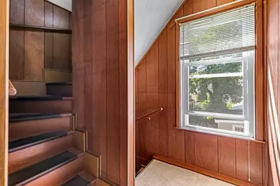 82 Chestnut Avenue, Cranston, RI 02910 - Photo 20