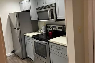 3524 W Shore Rd, Warwick, RI 02886 - Photo 6