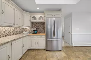 210 Wildflower Dr, Cranston, RI 02921 - Photo 26