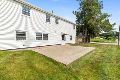 4 Eisenhower Street, Cumberland, RI 02864 - Photo 40