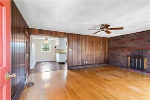 4 Eisenhower St, Cumberland, RI 02864 - Photo 6