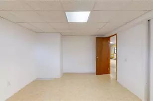 52 Atlantic Ave, West Warwick, RI 02893 - Photo 10