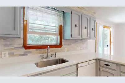 52 Atlantic Avenue, West Warwick, RI 02893 - Photo 20
