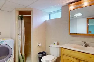 52 Atlantic Ave, West Warwick, RI 02893 - Photo 8