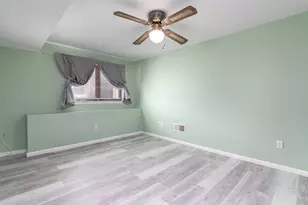 39 Kristee Cir, West Warwick, RI 02893 - Photo 12