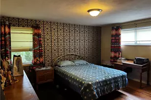 18 Leslie Rd, Warwick, RI 02888 - Photo 8