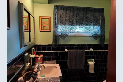 18 Leslie Road, Warwick, RI 02888 - Photo 6