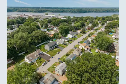 55 Frederick Street, East Providence, RI 02916 - Photo 8