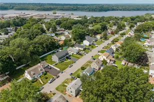 55 Frederick St, East Providence, RI 02916 - Photo 8