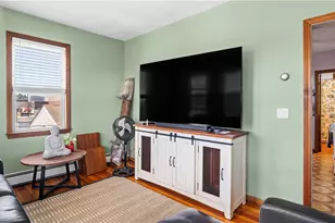 28 Carman St, Cranston, RI 02910 - Photo 24