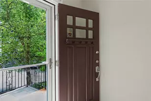 176 Medway St, Providence, RI 02906 - Photo 4