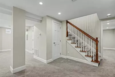 176 Medway Street, Providence, RI 02906 - Photo 30
