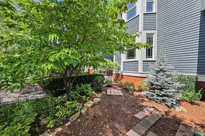 176 Medway Street, Providence, RI 02906 - Photo 36