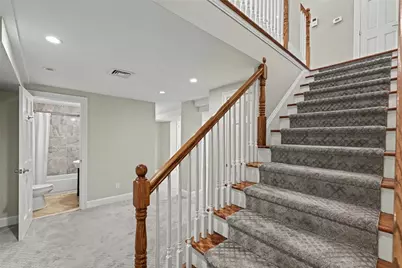 176 Medway Street, Providence, RI 02906 - Photo 24