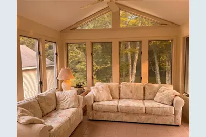 55 Holly Road, South Kingstown, RI 02879 - Photo 8