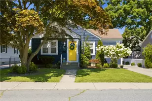 16 Minnesota St, Providence, RI 02904 - Photo 2