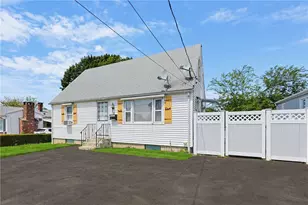 30 Briggs St, Cranston, RI 02920 - Photo 22