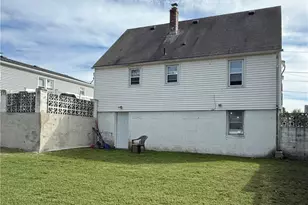 30 Briggs St, Cranston, RI 02920 - Photo 26