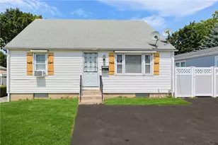 30 Briggs St, Cranston, RI 02920 - Photo 1