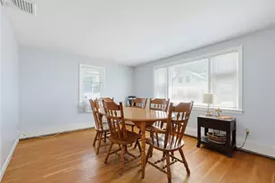 30 Briggs St, Cranston, RI 02920 - Photo 10