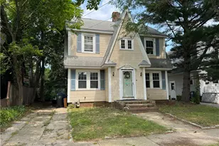 91 Moorland Ave, Cranston, RI 02905 - Photo 1